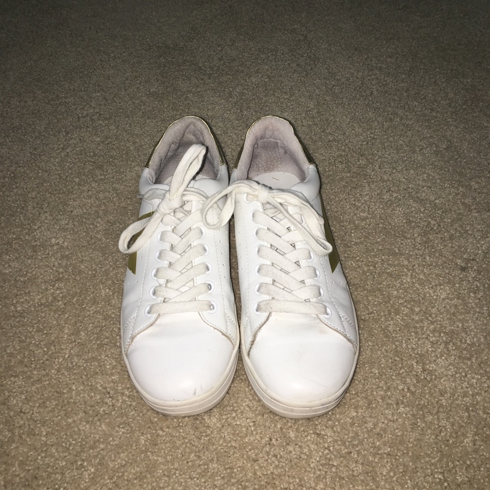 Steve Madden sneakers